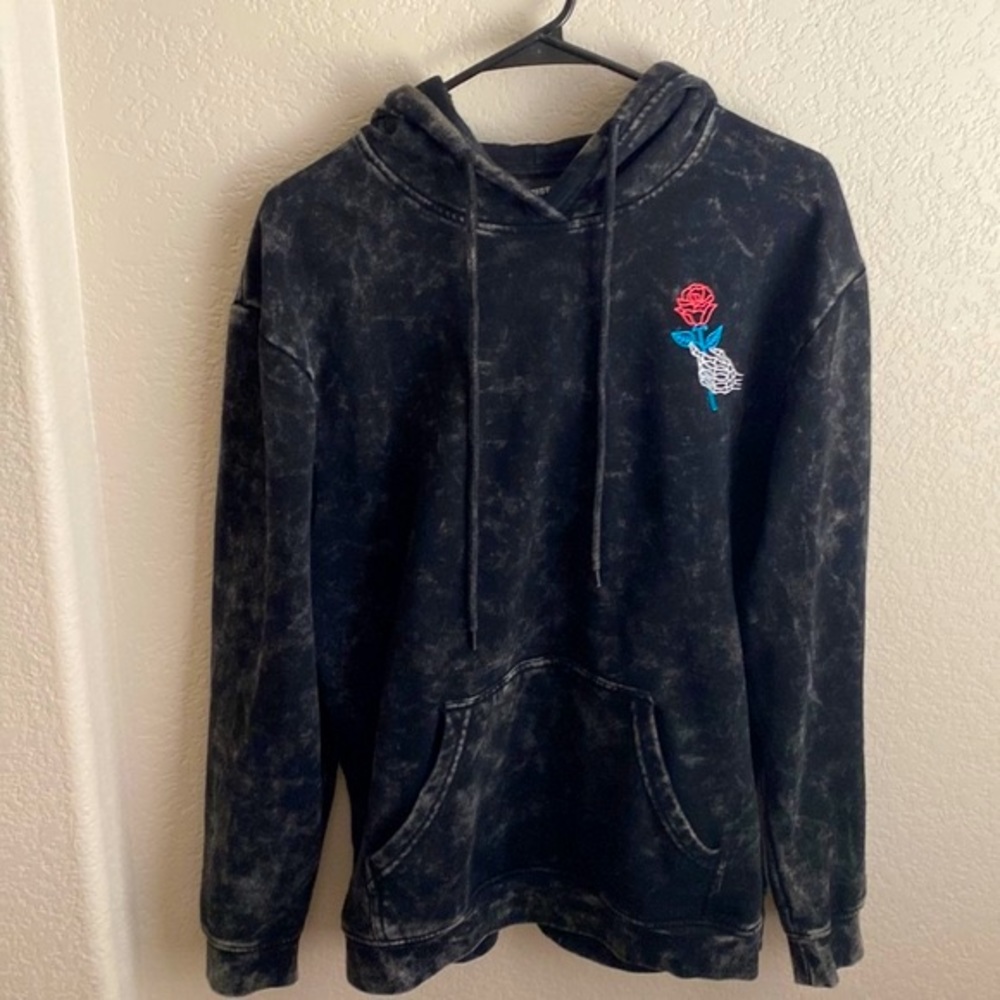 Skull Hoodie!